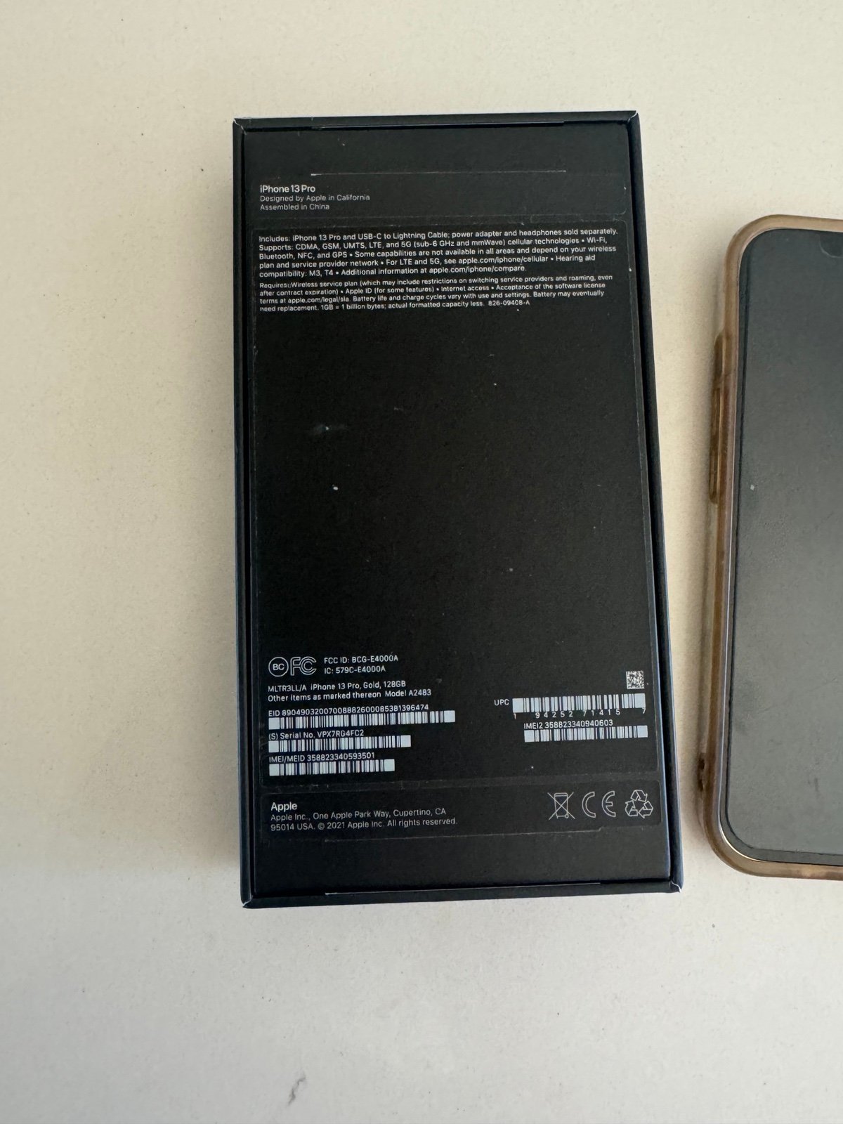 iPhone 13 Gold 128G 5Y39