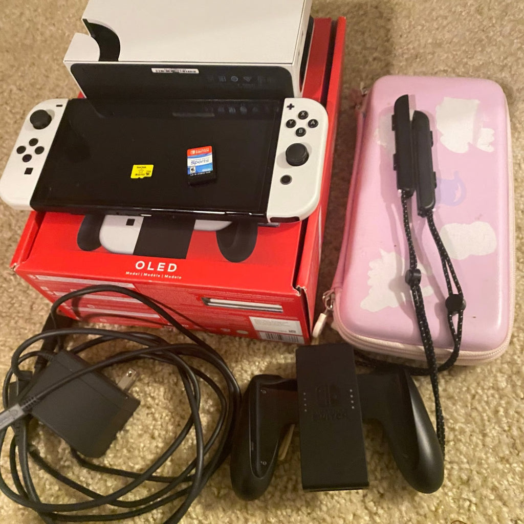 Nintendo Switch OLED Bundle Mint Condition HEG-001 Handheld Console Game SD Card 8M62