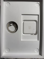 Apple Macbook Pro 13in.  M2 3.49 GHz  256GB SSD 6S96