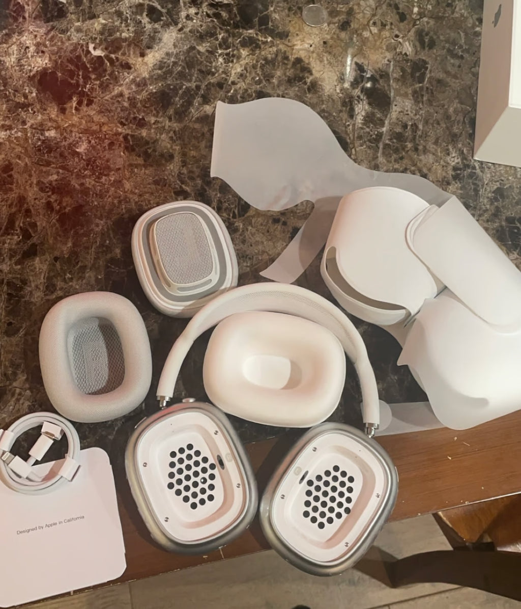 AirPods Max Silver 6L68