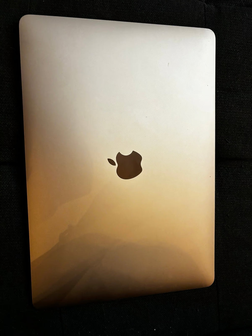 Discontinued Rose Gold 2020 MacBook Air M1 3N99
