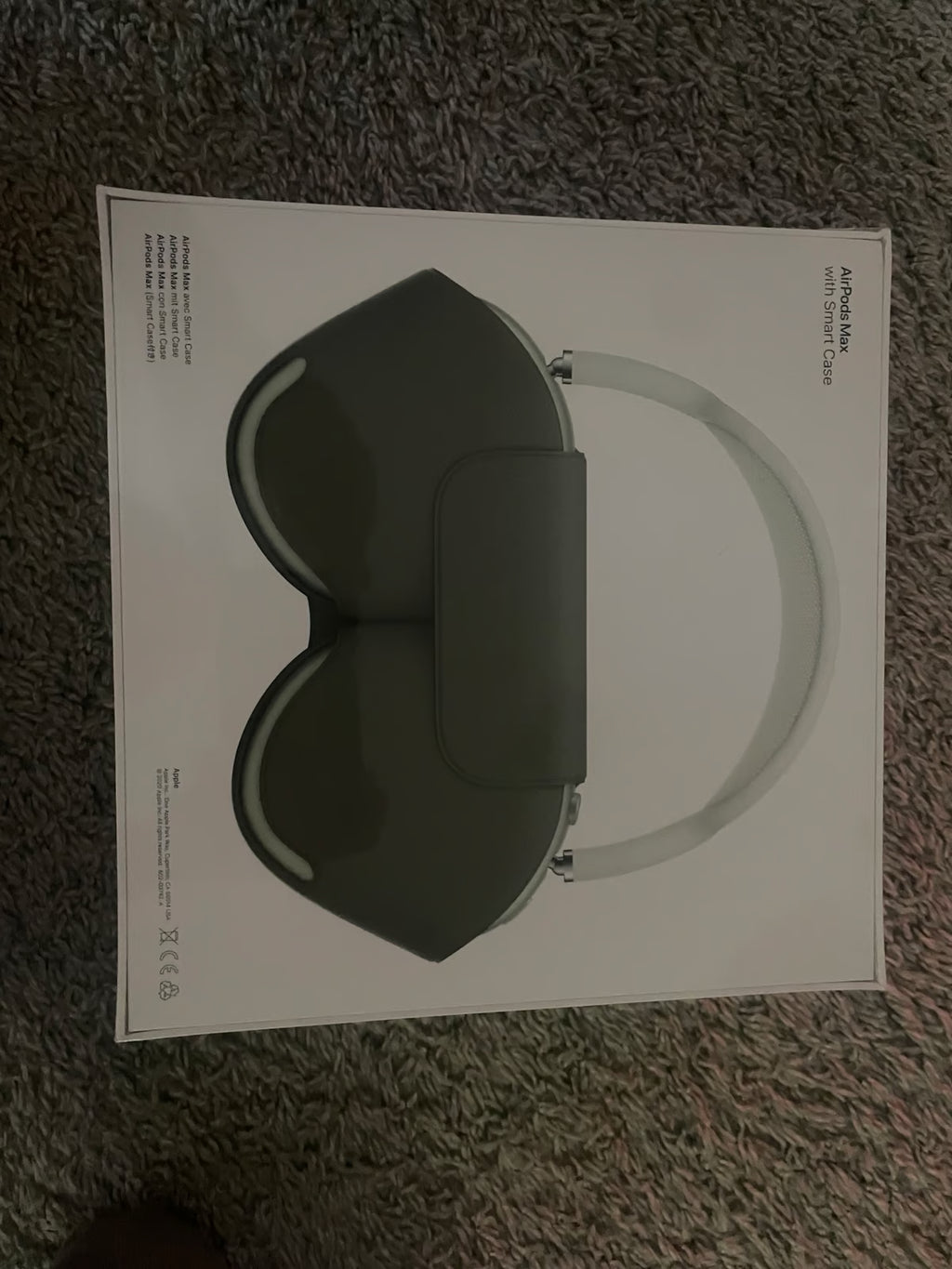 Green AirPod max 9B59