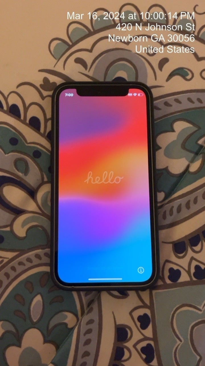 UNLOCKED!!!!!!! iPhone 12 mini MINT GREEN w/ Apple brand matte black case 5R98