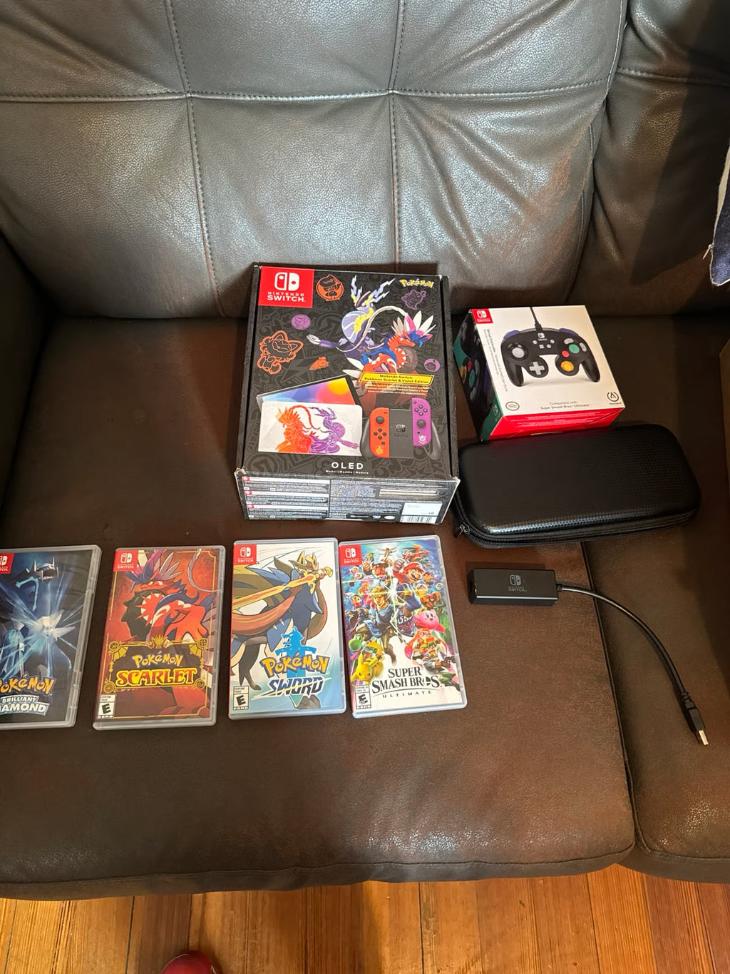 Nintendo Switch 鈥?OLED Model Pok茅mon Scarlet & Violet Edition 5V25