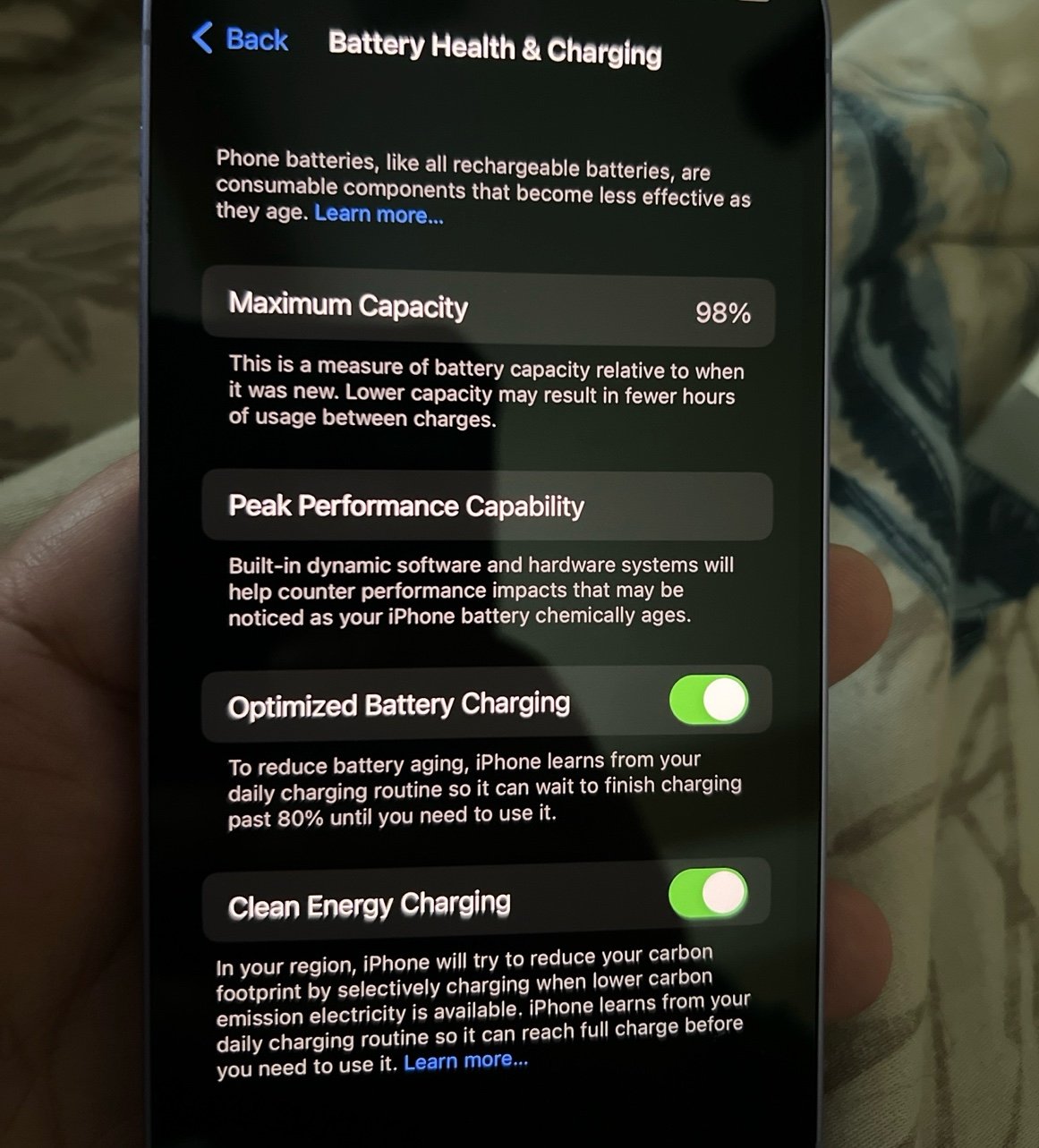 Apple iPhone 12 64 GB in Purple( Unlocked ) 2Z97