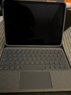 Apple iPad Air 4th Generation 64 GB in Space Gray 2L19