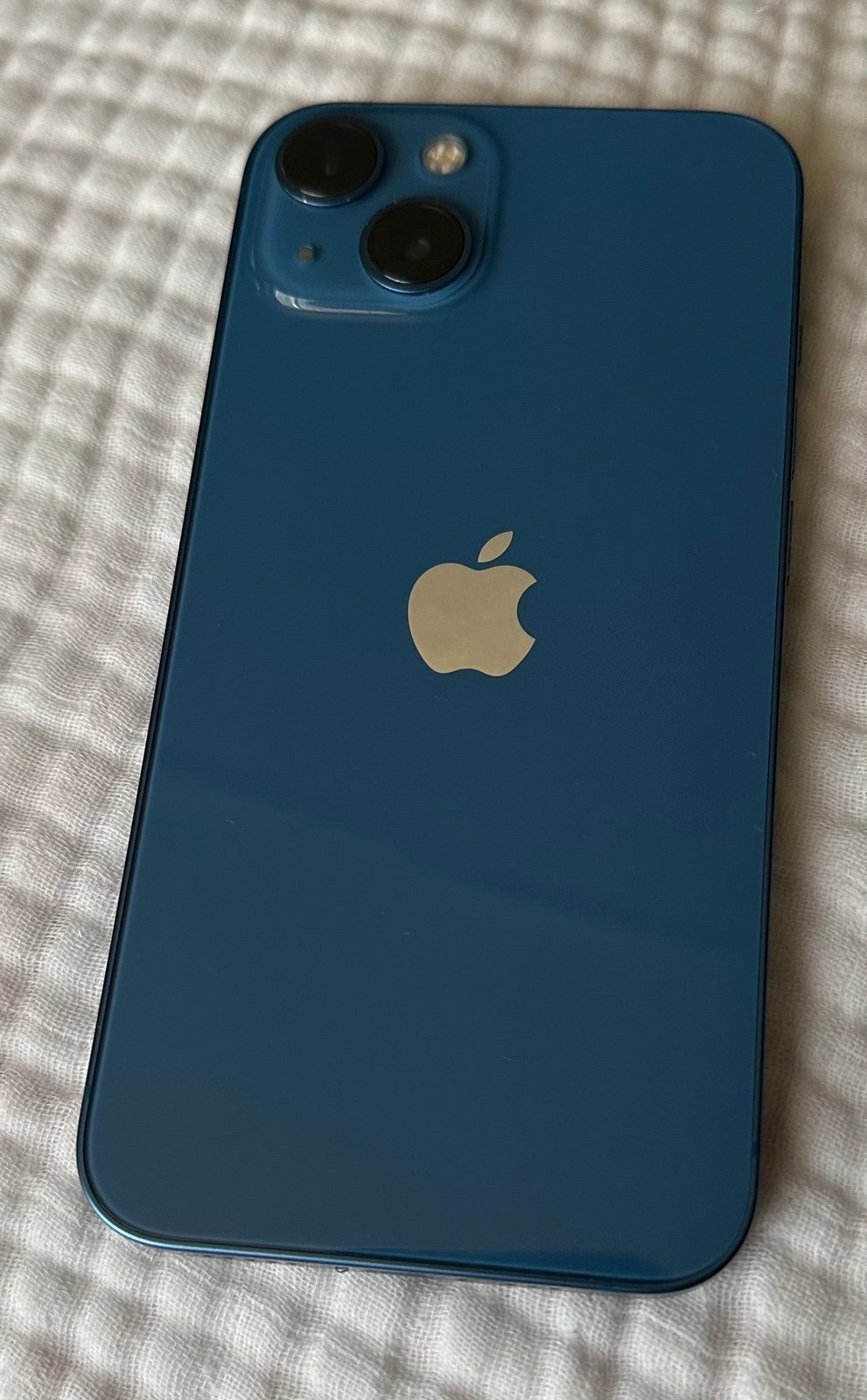 Apple iPhone 13 128 GB in Blue for Unlocked 5H27