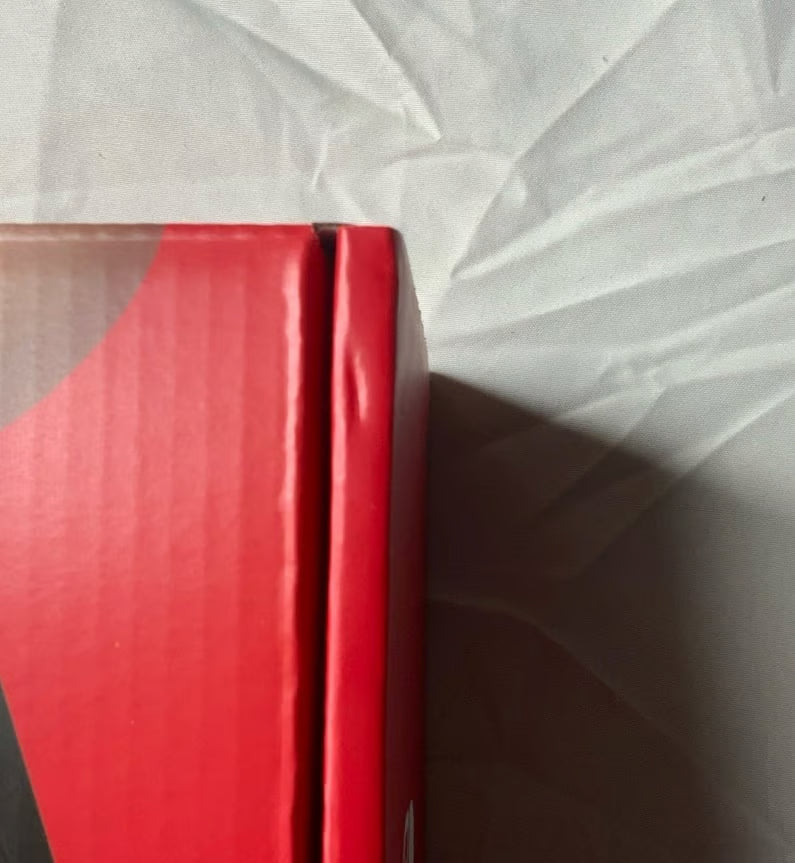 Nintendo switch oled white 7J28