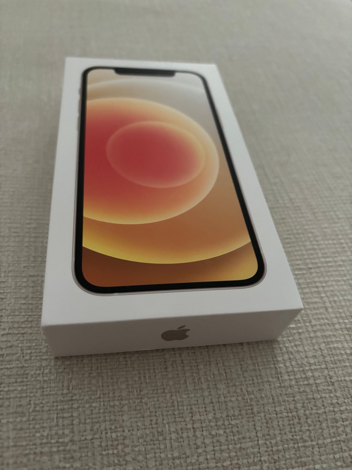 Apple iPhone 12 256 GB white like new in box 3A25