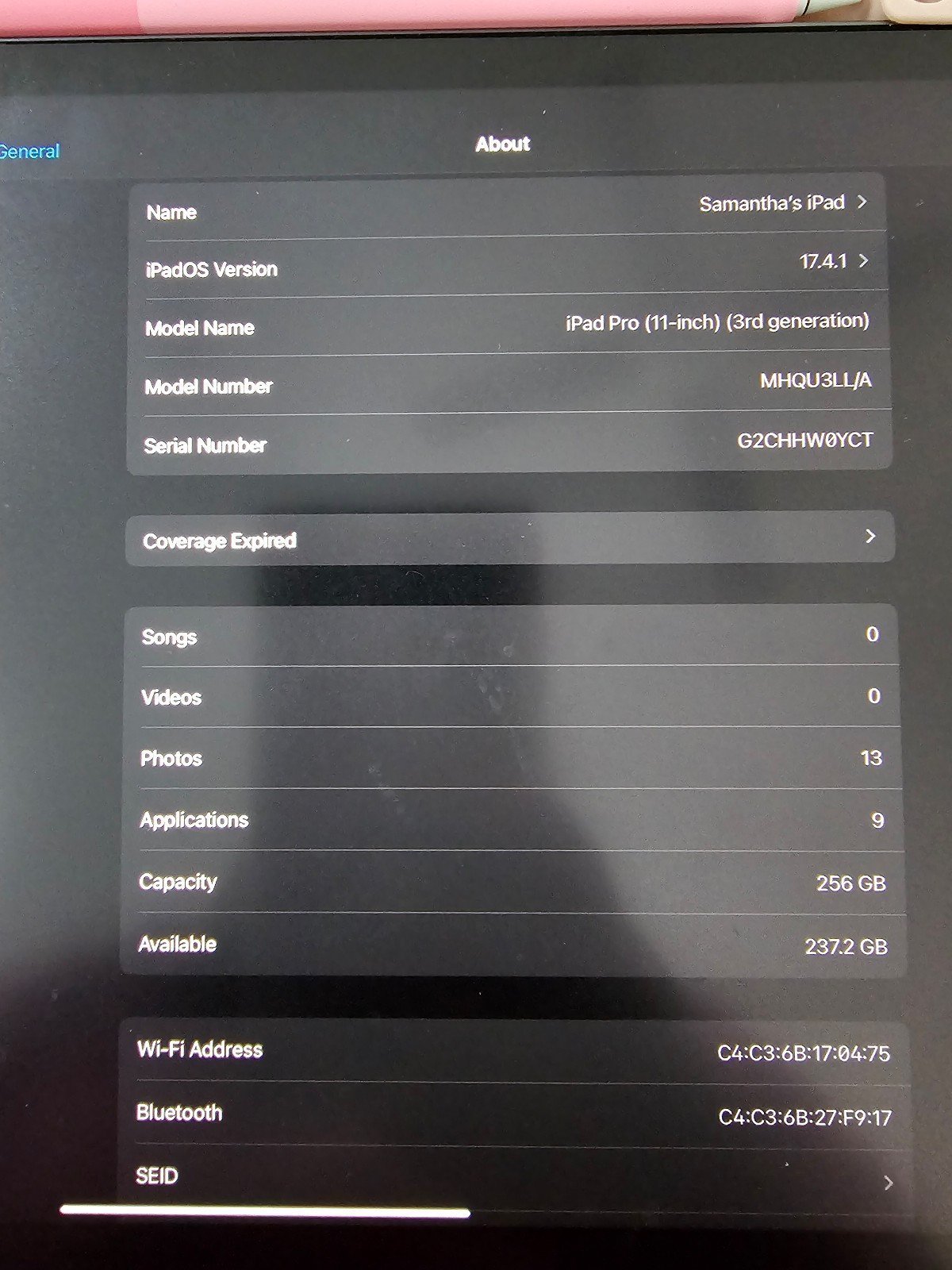 IPad pro 11 inch 3rd generation 256 GB W/ Apple Pencil 8P67