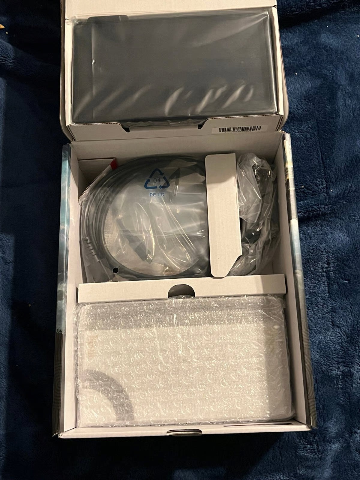 Nintendo Switch OLED Console - The Legend of Zelda: Tears of the Kingdom Edition 5U57