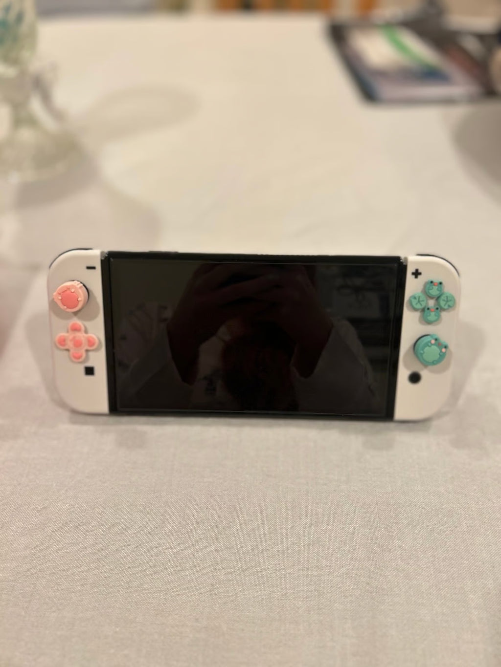 Nintendo Switch OLED - White (LIKE NEW - with accessories) 5U72