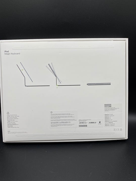 iPad Pro M4 OLED 256GB 7th generation 13"" with Magic Keyboard 5E66