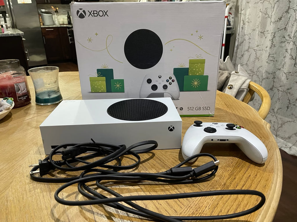 Xbox series S with turtle beach headset 8S15