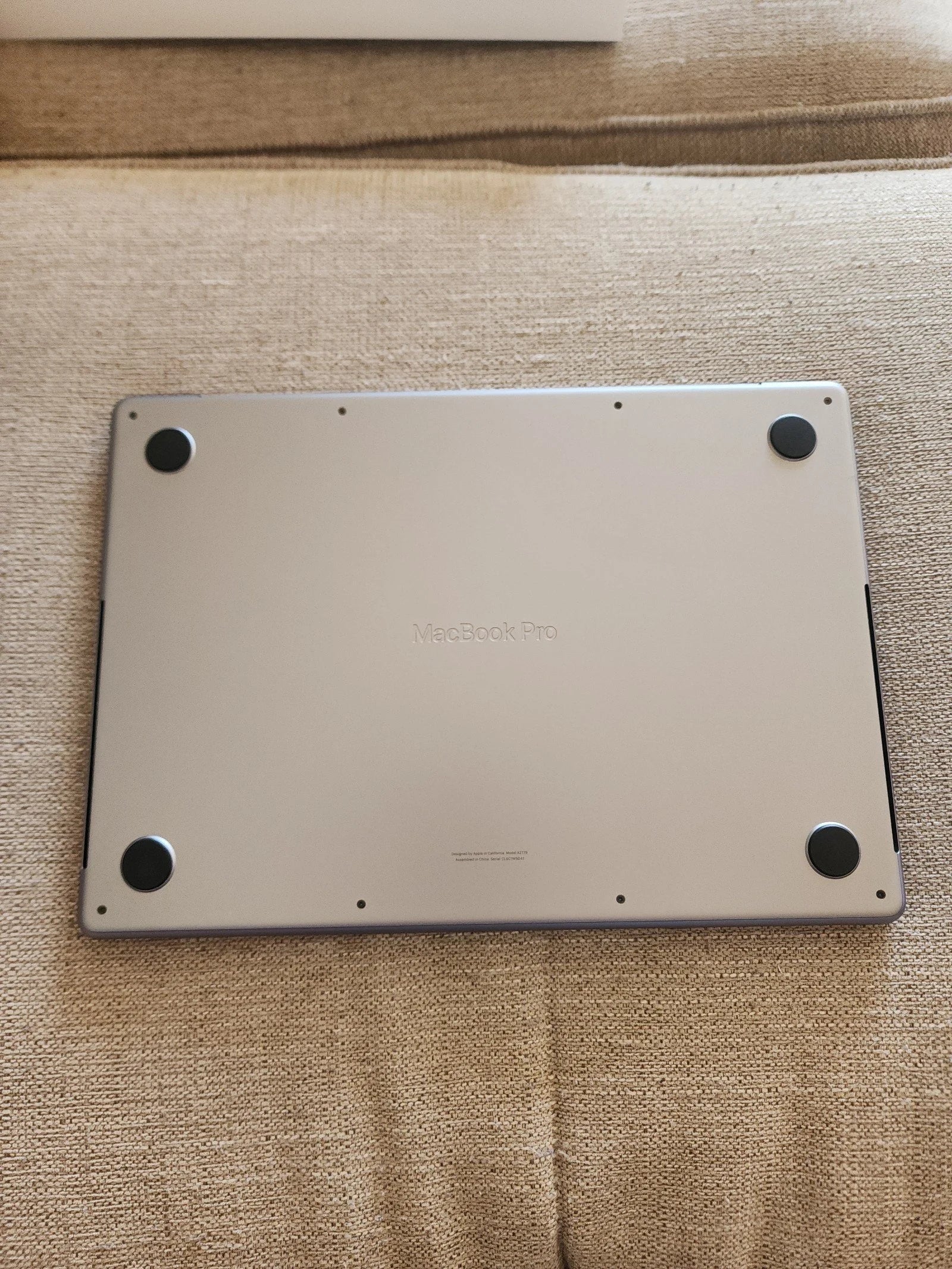 MacBook Pro 14 inch M2 pro (2023) 8U18