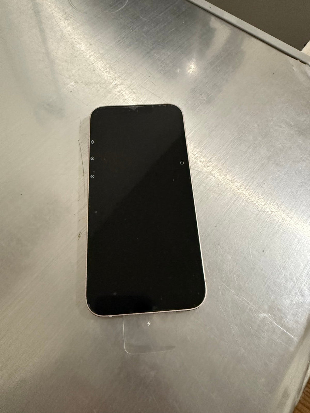 iPhone 13 128gb pink Tmobile 6E11