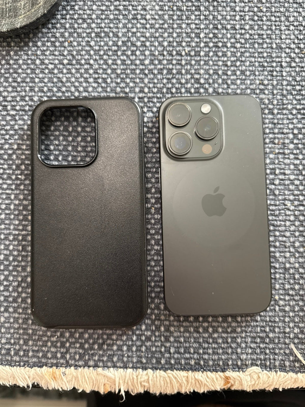 Apple iPhone 15 Pro Unlocked 2B36