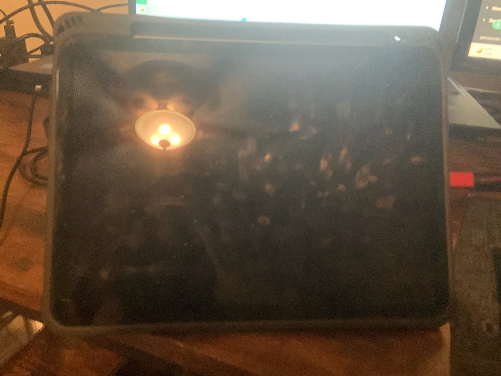 Apple iPad Air 5th Generation 64 GB in Space Gray 1L15