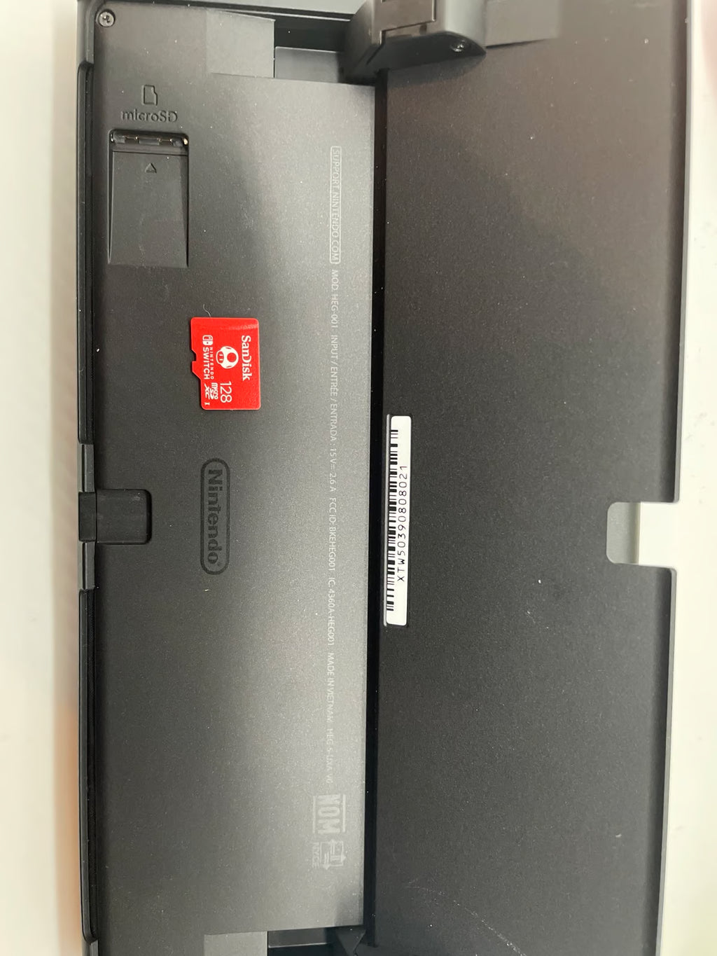 Nintendo Switch OLED White + Accessories 2M56