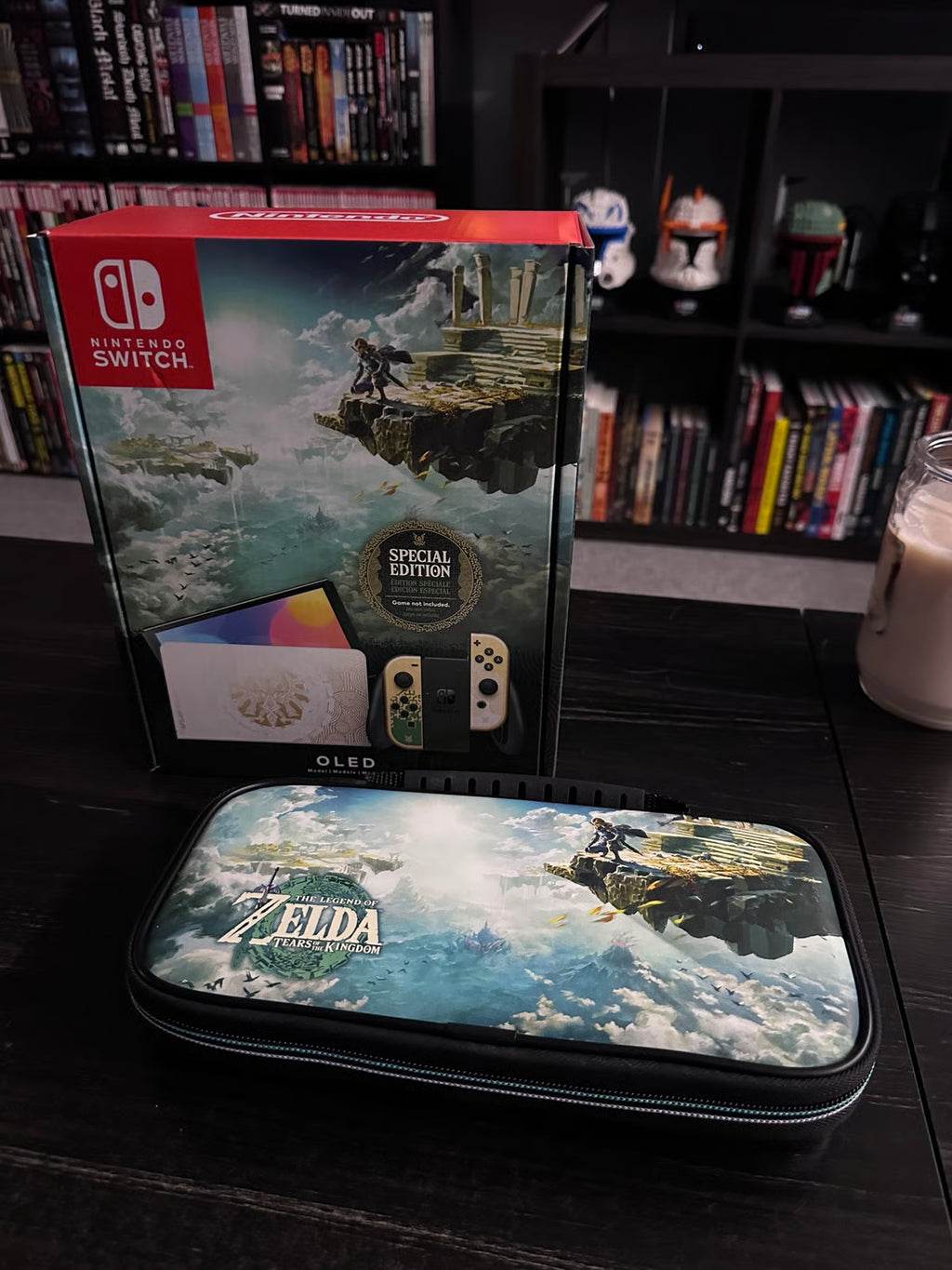 Nintendo Switch OLED The Legend of Zelda - Tears of the Kingdom Bundle 9U63