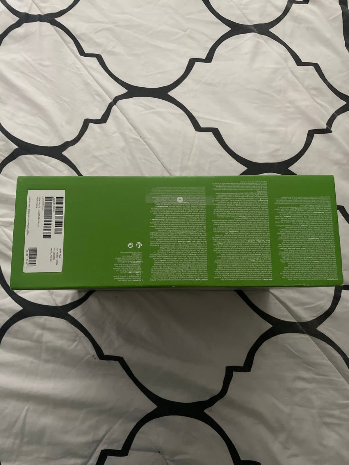 Xbox one series s 8W33