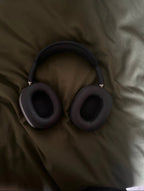 AirPod max black 6S11