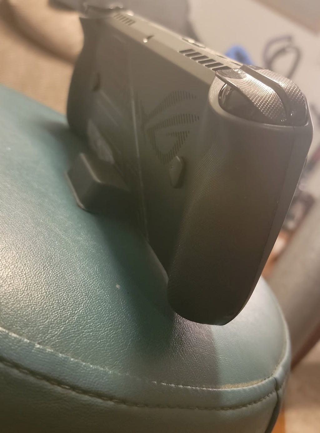 Asus rog ally x 7P27