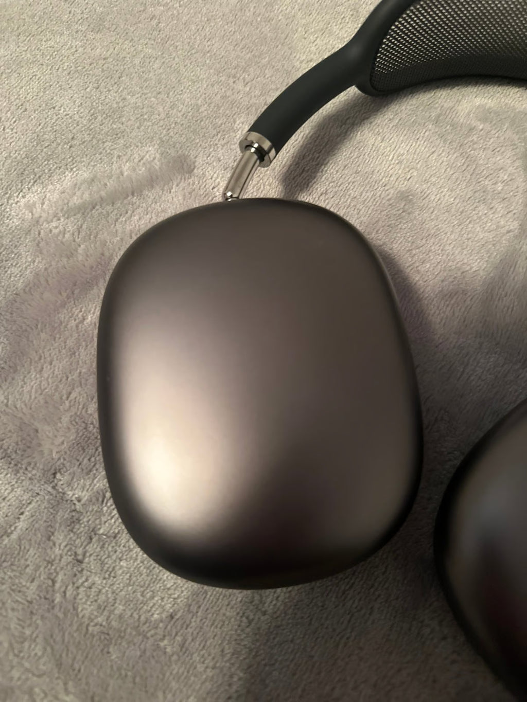 Apple AirPods Max 7A55