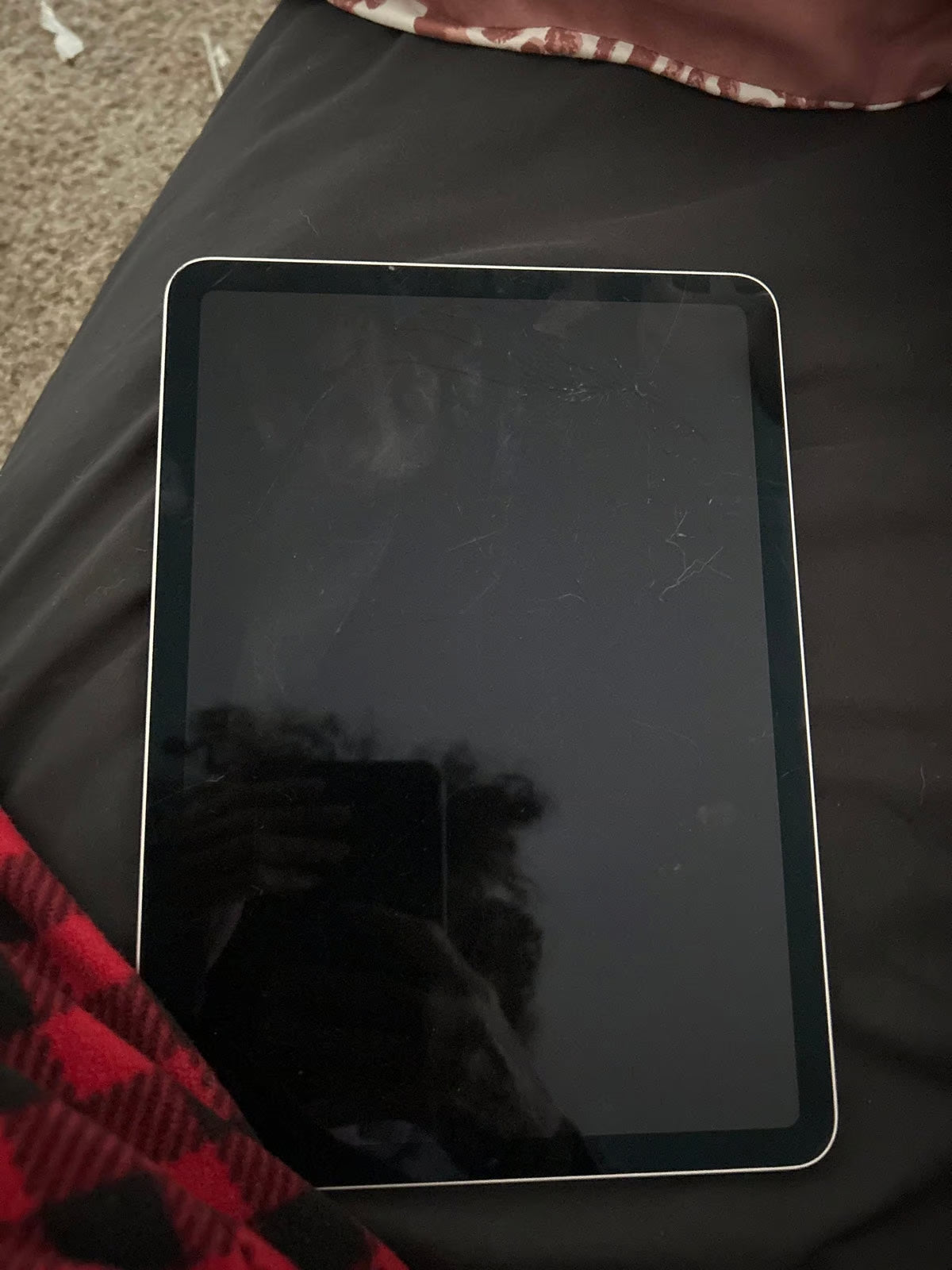 iPad Air 5th generation 1K63