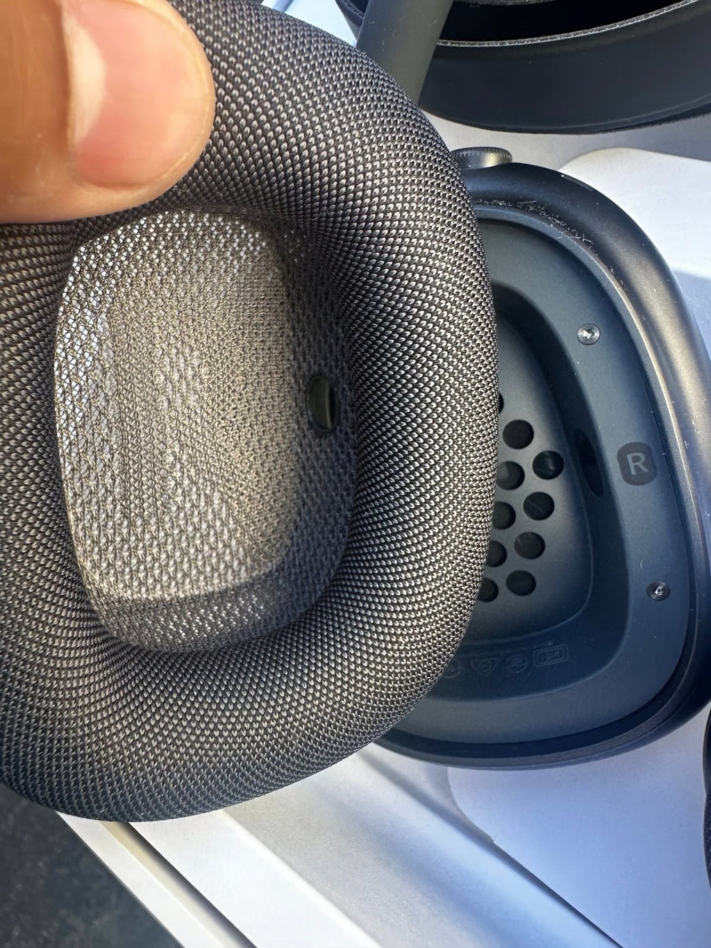 AirPods Max black 1M79