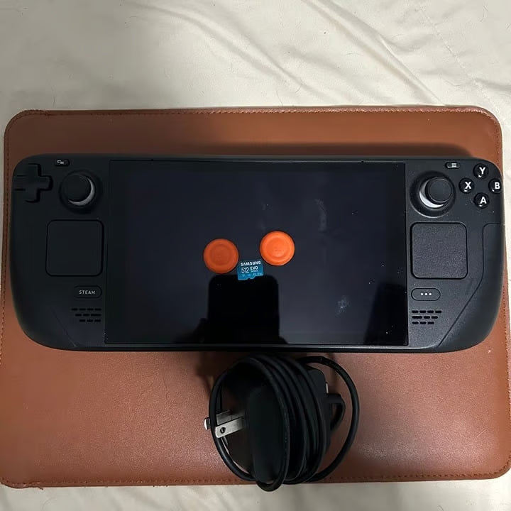 Valve Steam Deck 256 GB With 512gb SD card 9R57