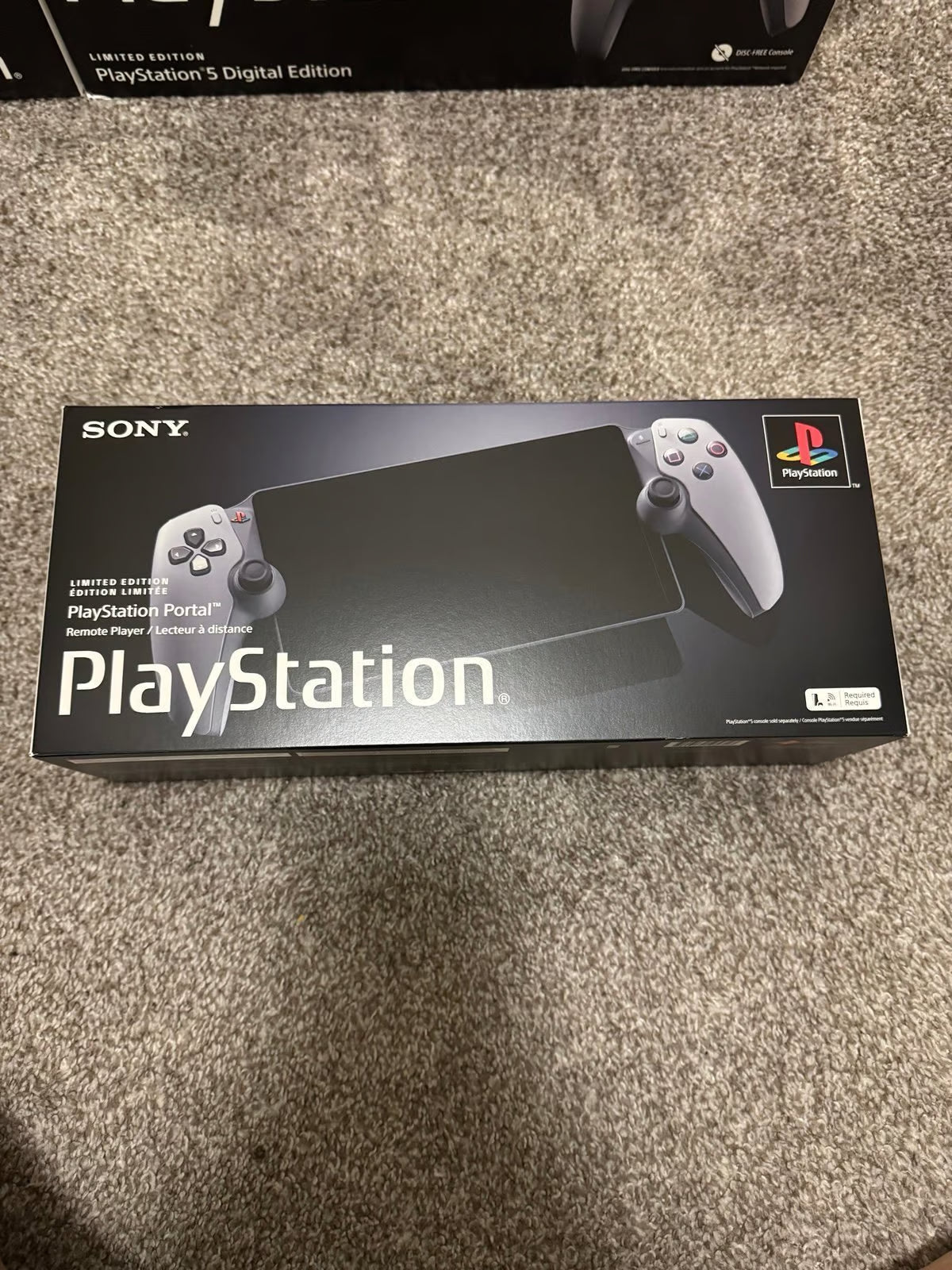 PlayStation 5 30th Anniversary Edition Console Bundle 1P12