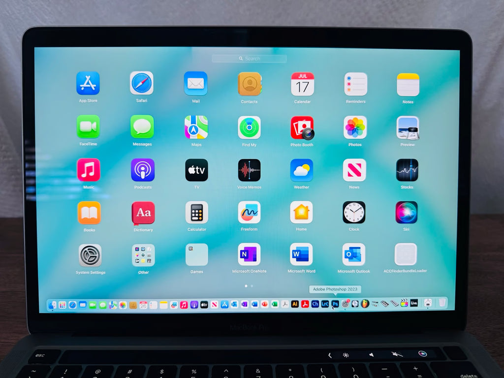 Lighting Fast MacBook Pro Touchbar fully loaded W/ programs 1G11