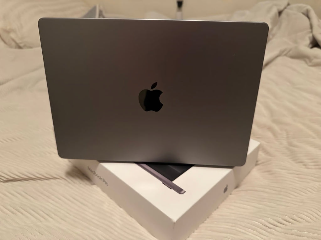 MacBook Pro M3 2023 2P21