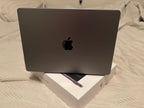 MacBook Pro M3 2023 2P21