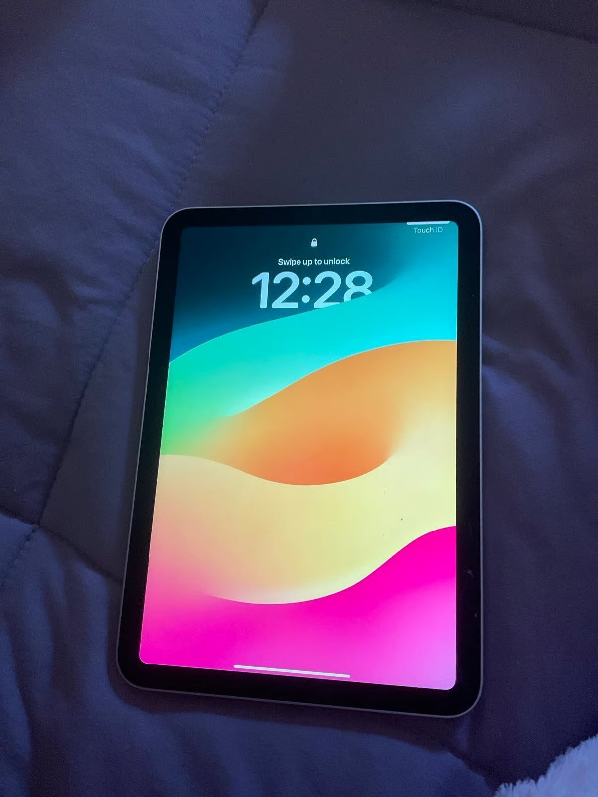 Apple iPad Mini 6th Generation 64 GB in Starlight 5J61