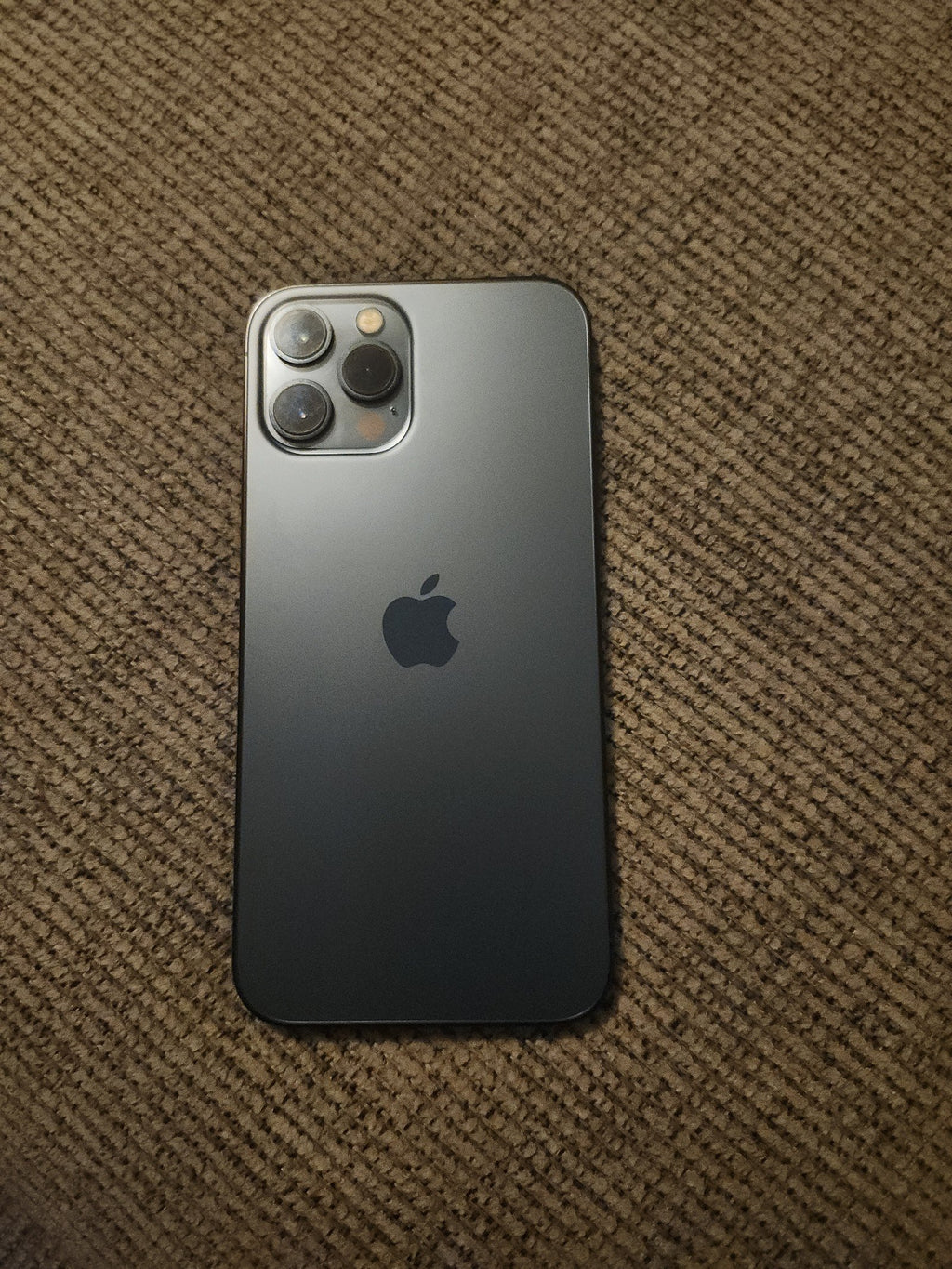 Apple iPhone 12 Pro Max 128 GB in Pacific Blue for Unlocked 2N65