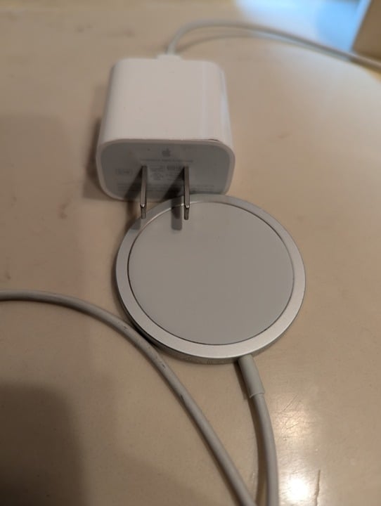 Unlocked Apple iPhone 13 Pro Max - 128 GB 6O19