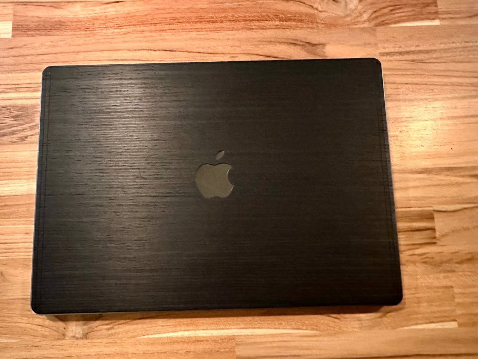 MacBook Pro m1 14 with AppleCare through 3/25 7R12