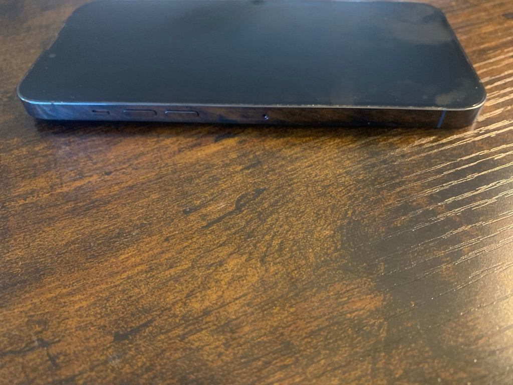 iphone 13 pro max 256 GB unlocked 8H81