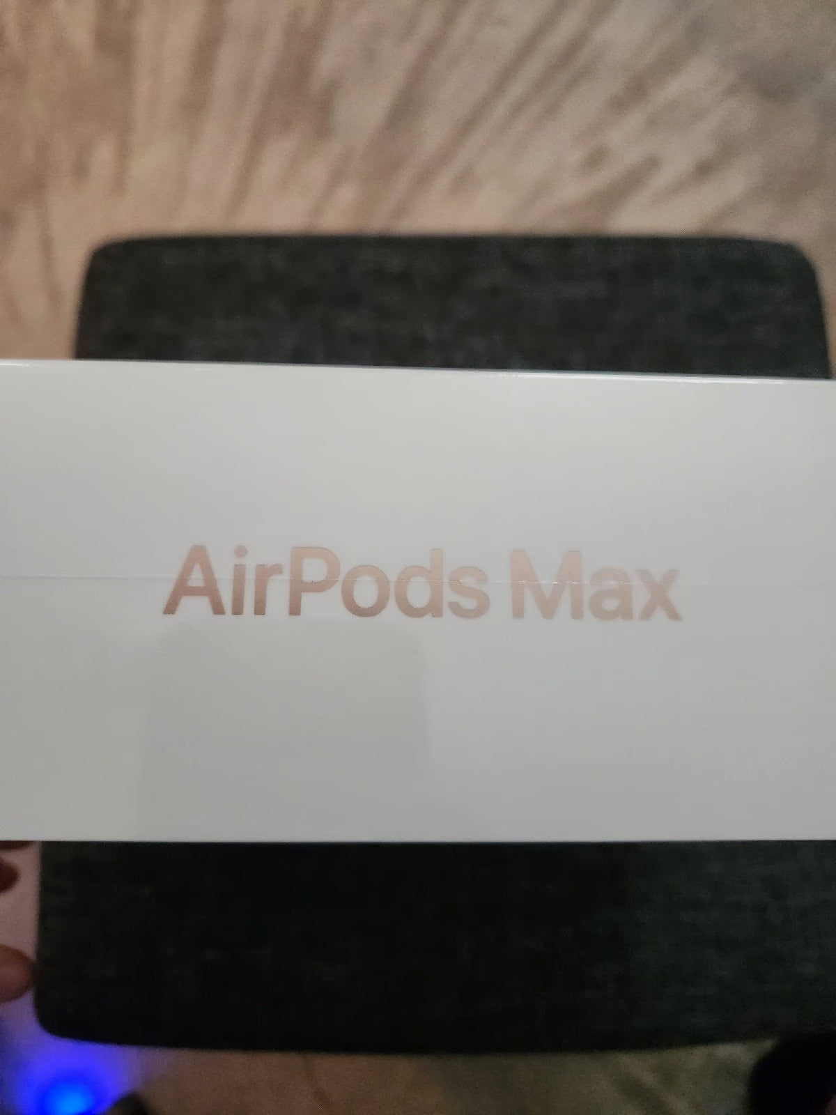 Apple airpod max headphones 1J39