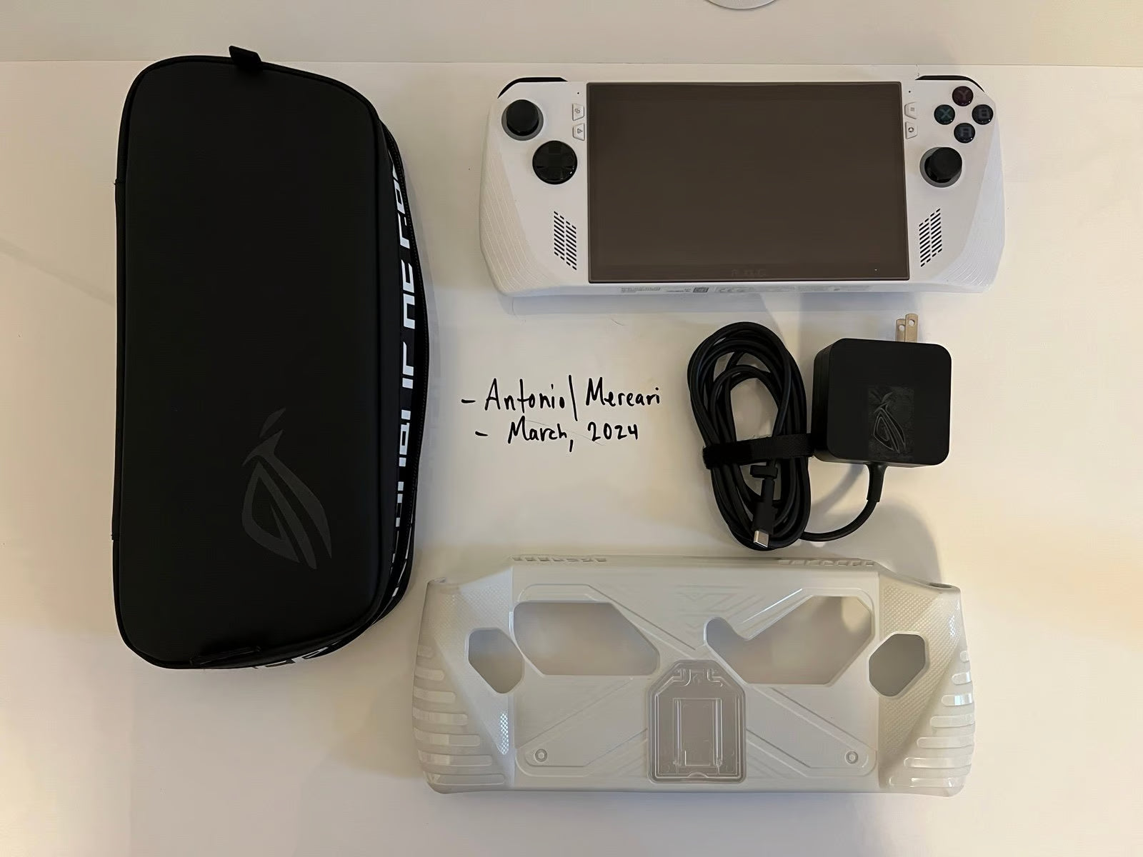 Asus Rog Ally Z1 Extreme 512gb 2W96