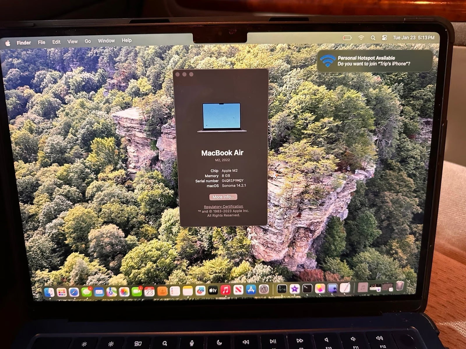 MacBook Air M2 2022 13.6 512gb 8J11