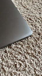 Apple Macbook Pro A2338 13in.  M1 3.2 GHz  256GB SSD 8N51