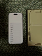 Apple iphone 15 pro max unlocked 1TB 7U72