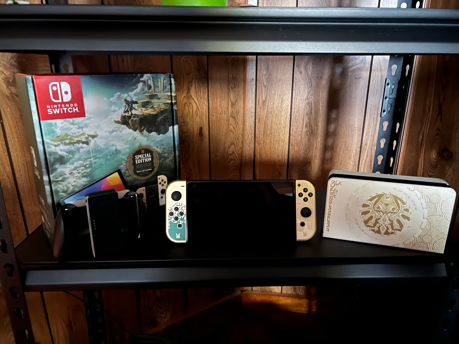 Nintendo Switch OLED Special Edition 8V72