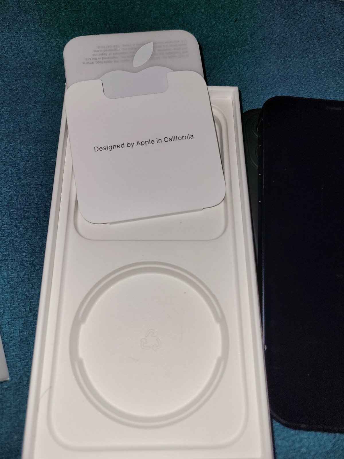 Apple iPhone 12 64 gb unlocked 8C98