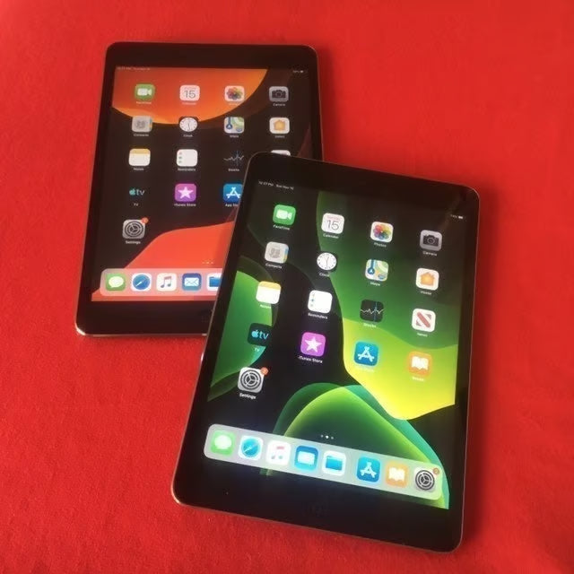 Set of TWO Apple iPad Mini 2 Black CLEAN 7K27
