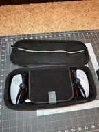 PlayStation portal remote player with case - only about 6 hours of use 7V89