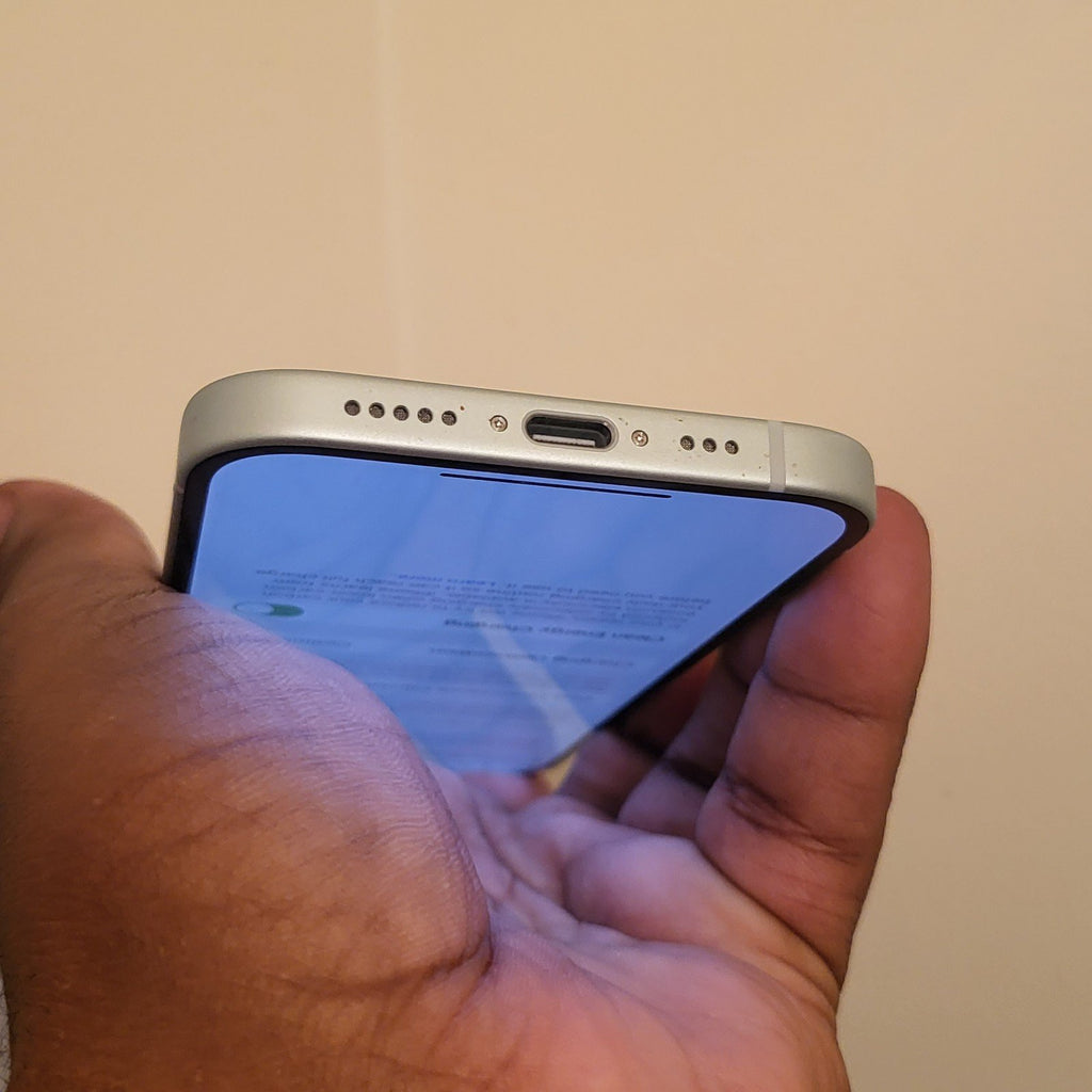 Apple iphone 15 128gb blue unlocked 5J98